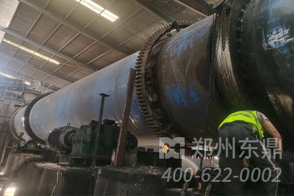 山西山陰煤泥烘干機項目維修保養(yǎng)現(xiàn)場